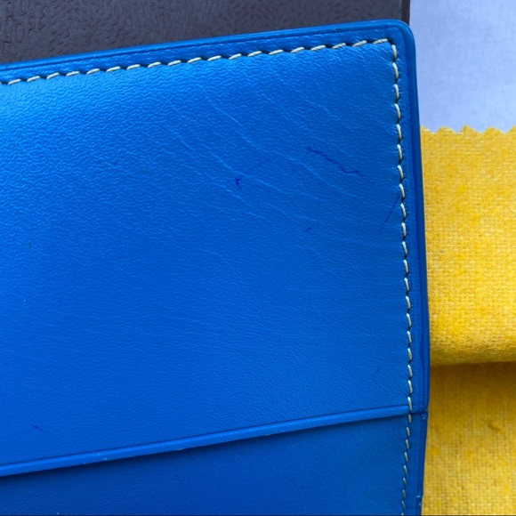 GOYARD Rivoli Wallet Sky Blue passport set - Picture 5 of 15